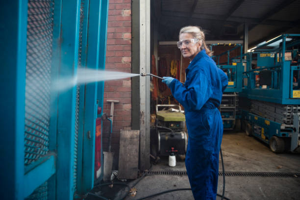 Best Warehouse Cleaning  in Roosevelt Gardens, FL